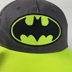 DC Comics Batman Youth OSFM Neon Yellow & Gray Baseball Cap Snapback Hat